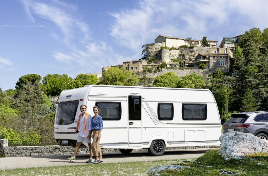 Wohnwagenspiegel: Anbieter, Modelle, Tipps für Caravan