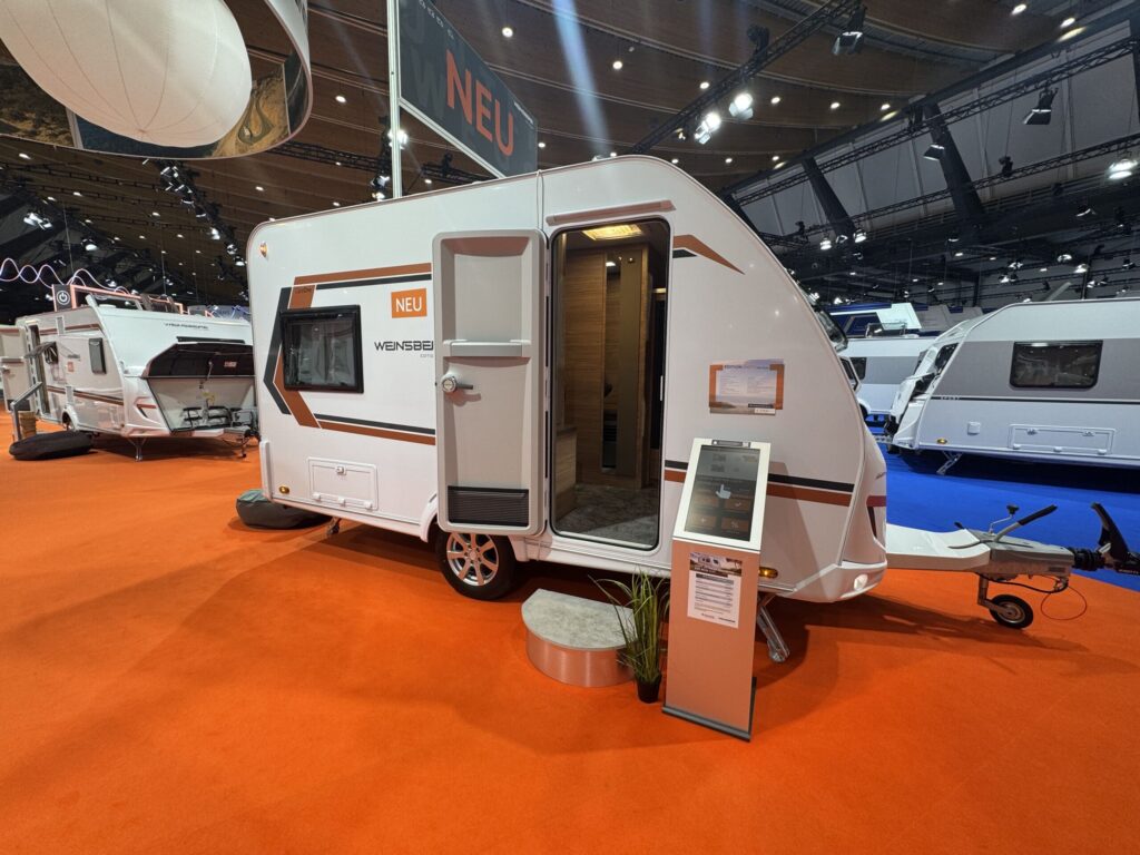 Weinsberg_CaraOne390PUH-scaled