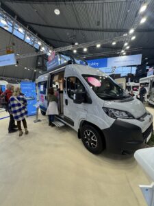 Hobby ONTOUR VAN 600 FT