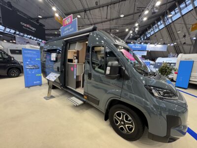 Hobby PRESTIGE_VAN First Edition 630 ET