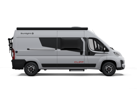 Sunlight Adventure Cliff 600